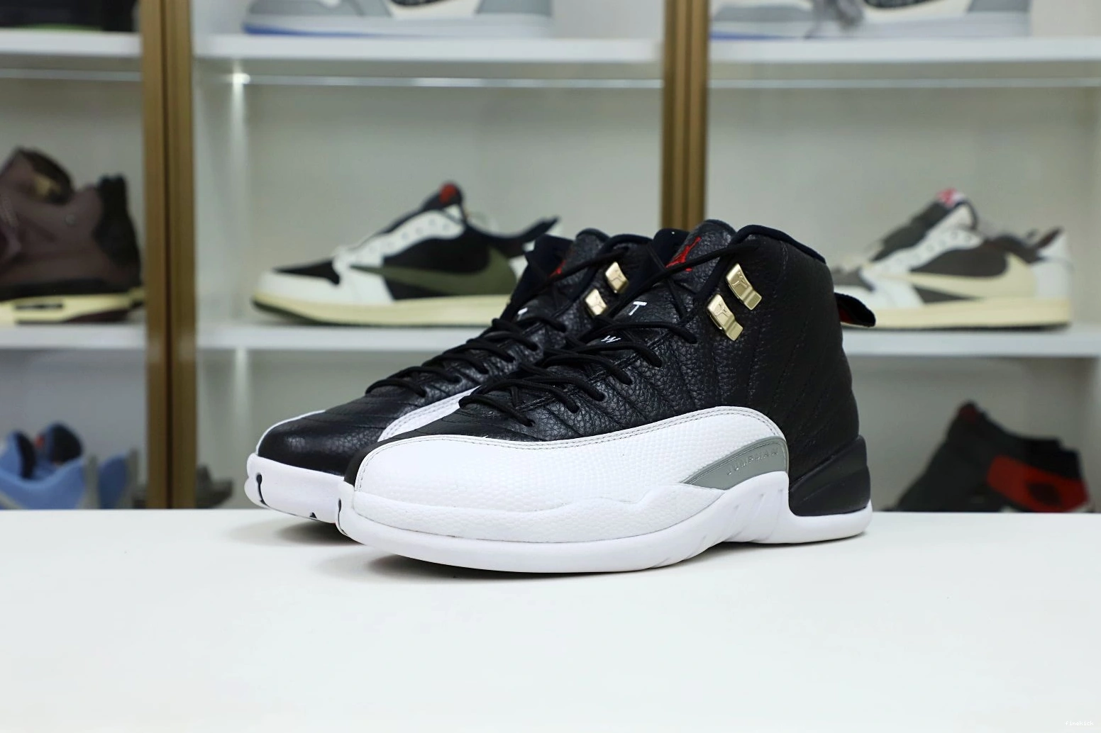 PLAYOFFS 12 RETRO JORDAN 2022 AIR 1030